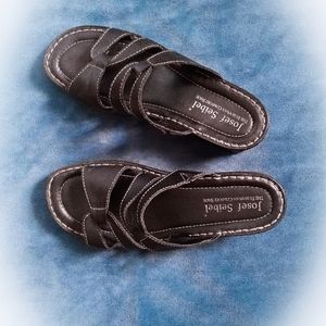 Josef Seibel black sandals